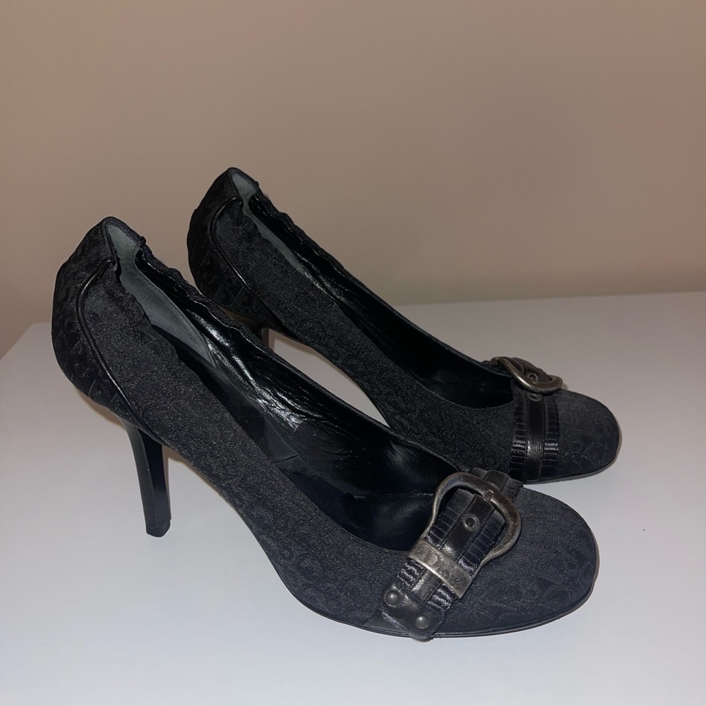 Christian Dior black round toe heel with buckle